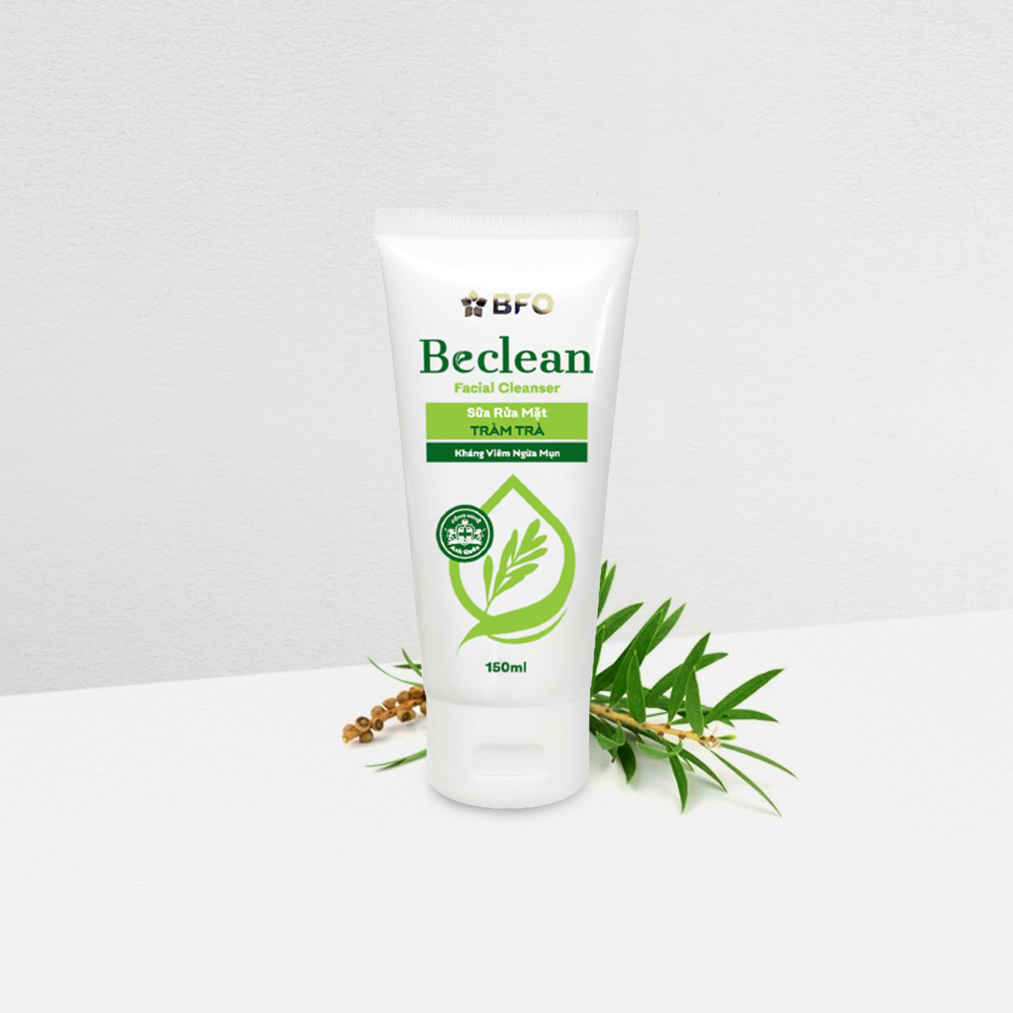 Sữa rửa mặt Beclean Tràm Trà - 150ml