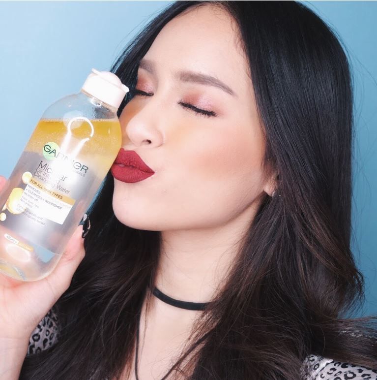 Nước Tẩy Trang Dạng Dầu Làm Sạch Sâu Garnier Micellar Oil-Infused Cleansing Water 400ml