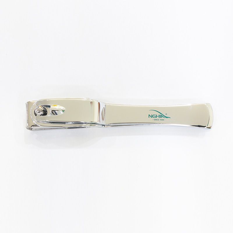 Bấm móng B.915