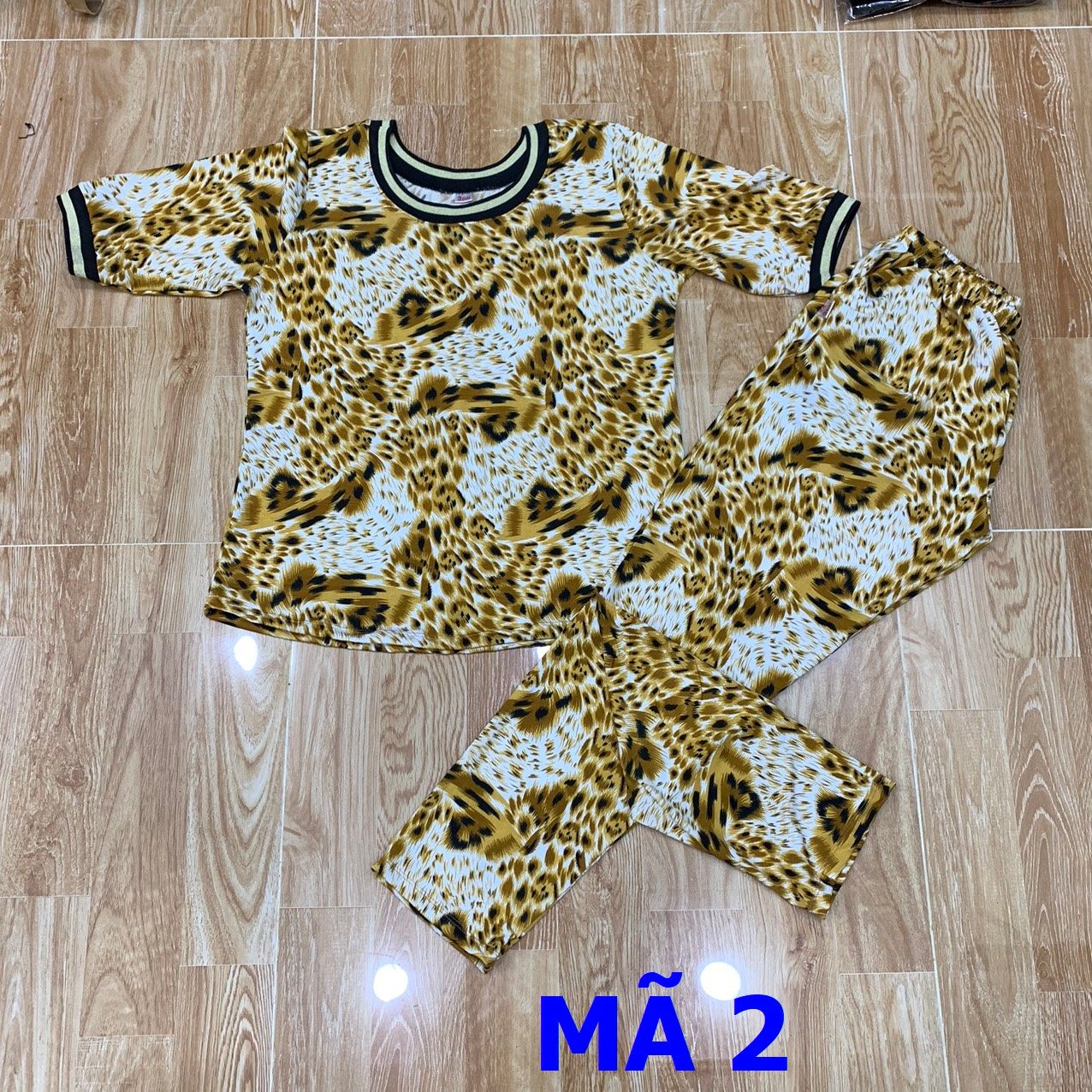 Bộ thể thao tay lỡ beo vàng lợt mã 2
