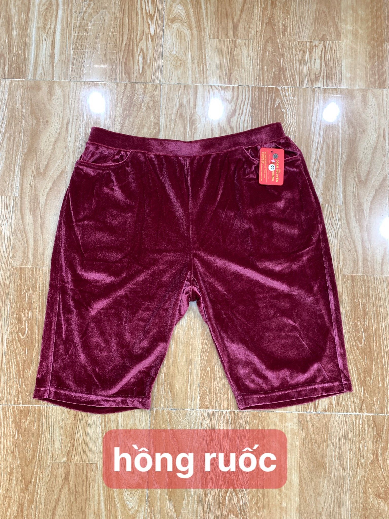 Quần ngố nhung 5 tấc