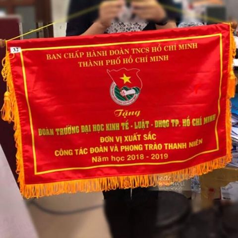 Cờ lưu niệm thể thao LC007