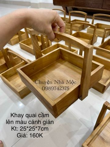  Khay quai cầm lên màu cánh gián 