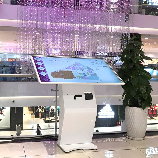 KIOSK tra cứu thông tin COMQ Q-KIOSK 5587TMT