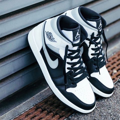 Giày Nike Air Jordan 1 Mid – White Shadow – 554724-073