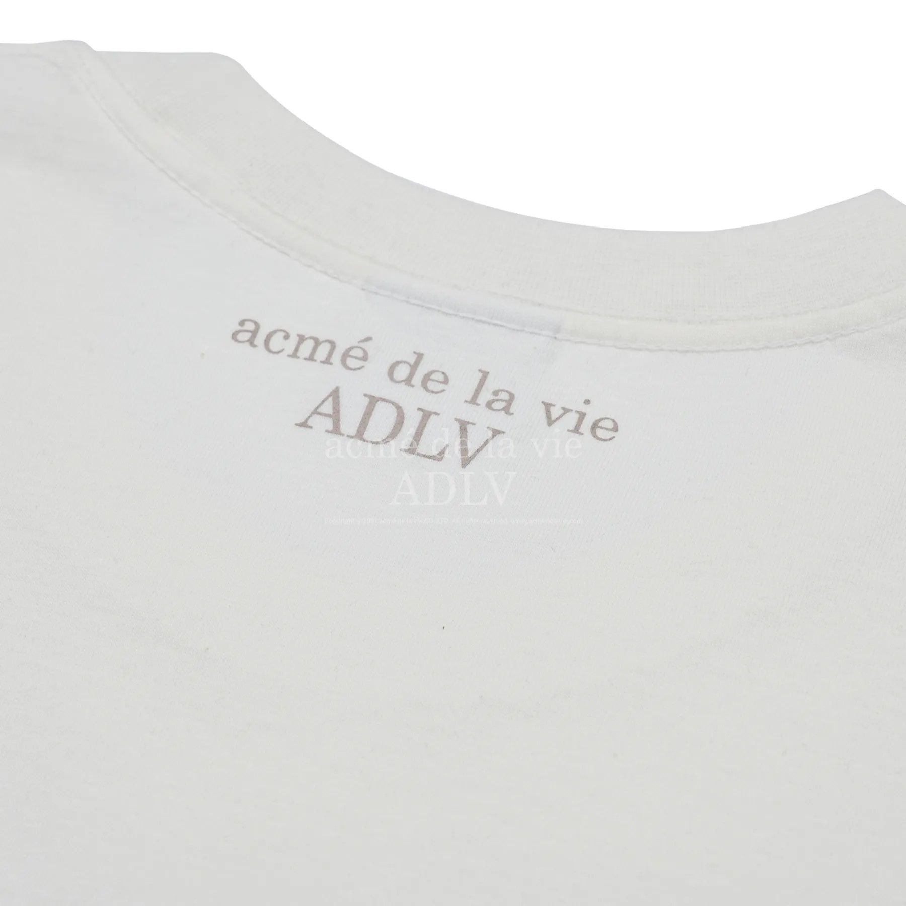 Áo thun Acmé de la vie - ADLV BLACK FUZZY RABBIT SHORT SLEEVE T-SHIRT CREAM