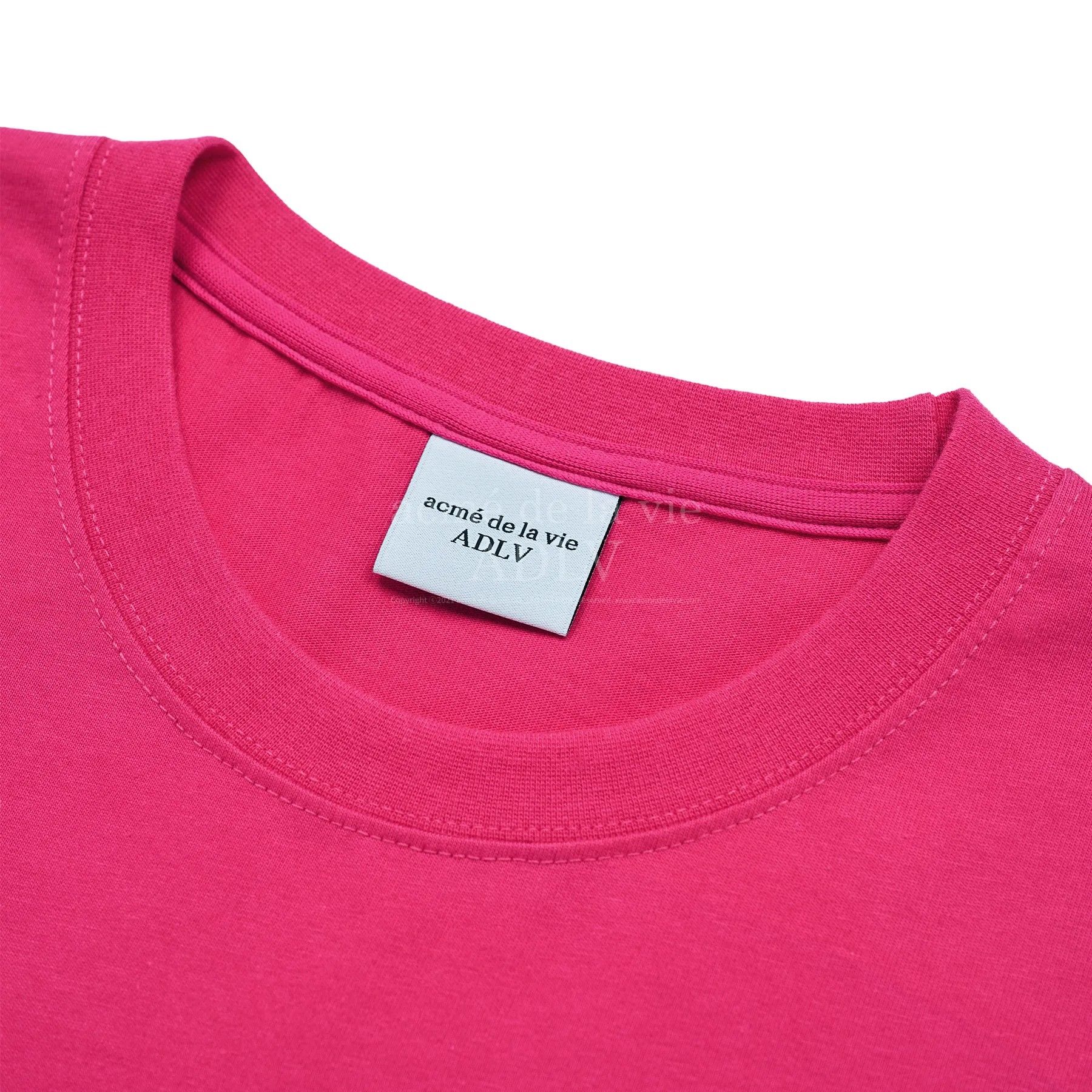 Áo thun Acmé de la vie - ADLV Halftone Dot Fuzzy Rabbit Pink