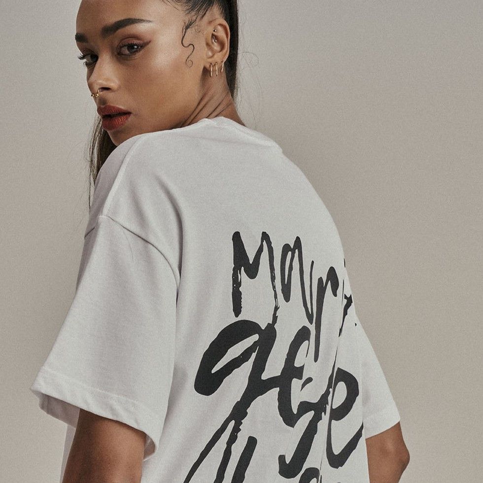 Áo thun Mariagedebien (MGDB) - White/Black T-shirt
