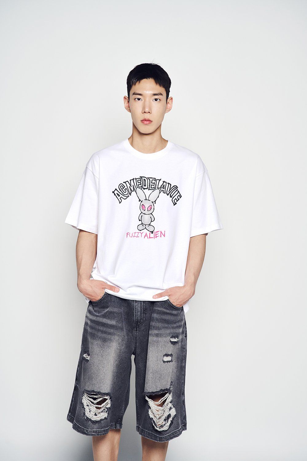 Áo thun ADLV - Acmé de la vie Blur Alien Short Sleeve T-shirt White