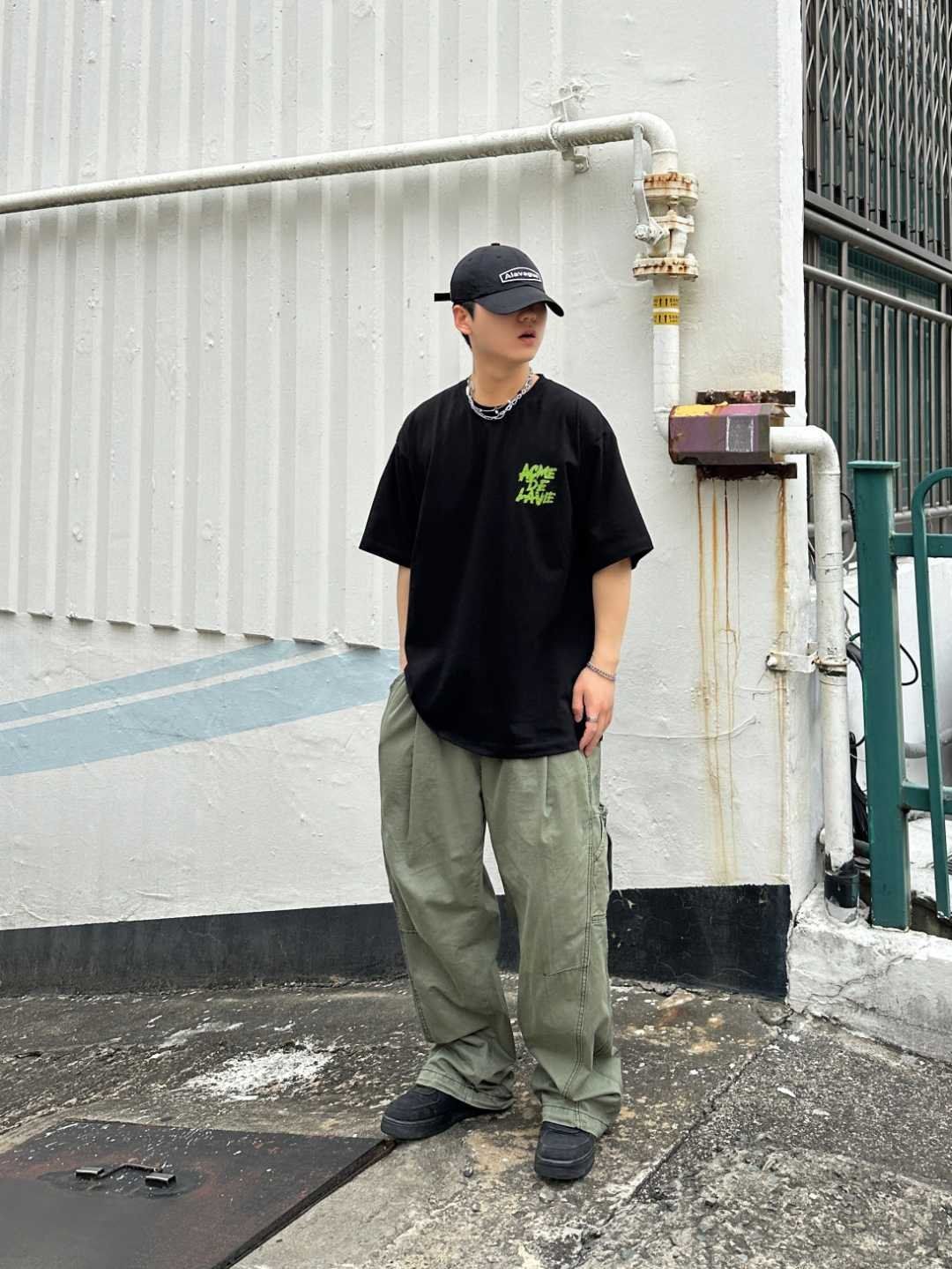 Áo thun ADLV - Acmé de la vie Universe Alien Short Sleeve T-shirt