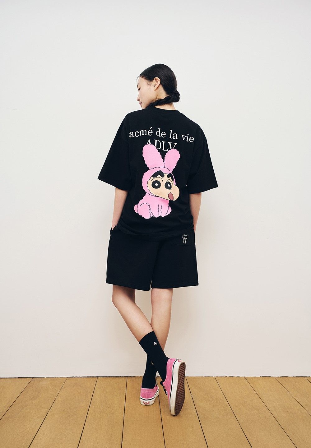 Áo thun ADLV - Acmédelavie Fuzzy Rabbit Shinchan Short Sleeve T-Shirt