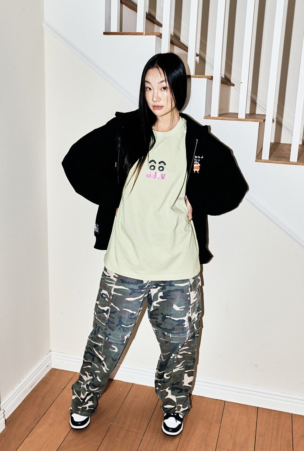 Áo thun ADLV - Acmédelavie Crayon Shinchan And Friends Short Sleeve T-Shirt