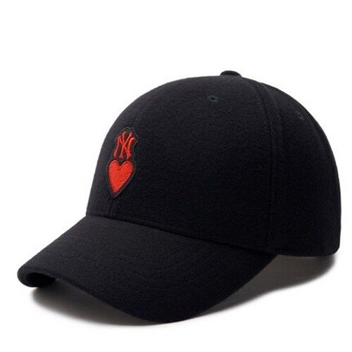 Nón Lưỡi Trai MLB Heart Logo New York Yankees Black - 3ACPH0136-50BKS