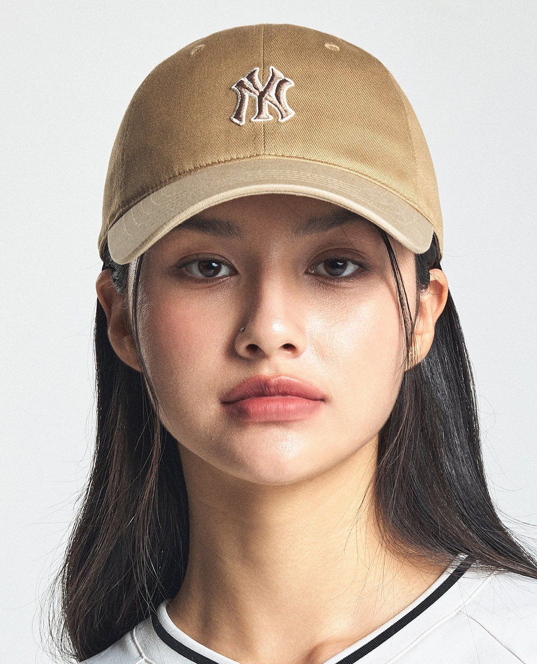 Mũ Nón MLB - Logo Color Block Unstructured Ball Cap New York Yankees Beige - 3ACP3404N-50BGD