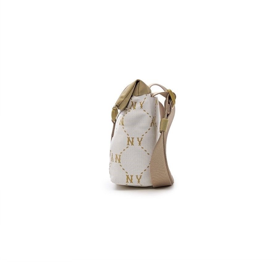 Túi Đeo Chéo MLB Korea - DIA MONOGRAM SPORTIVE CROSS BAG NEW YORK YANKEES - 3ACRM035N-50IVS