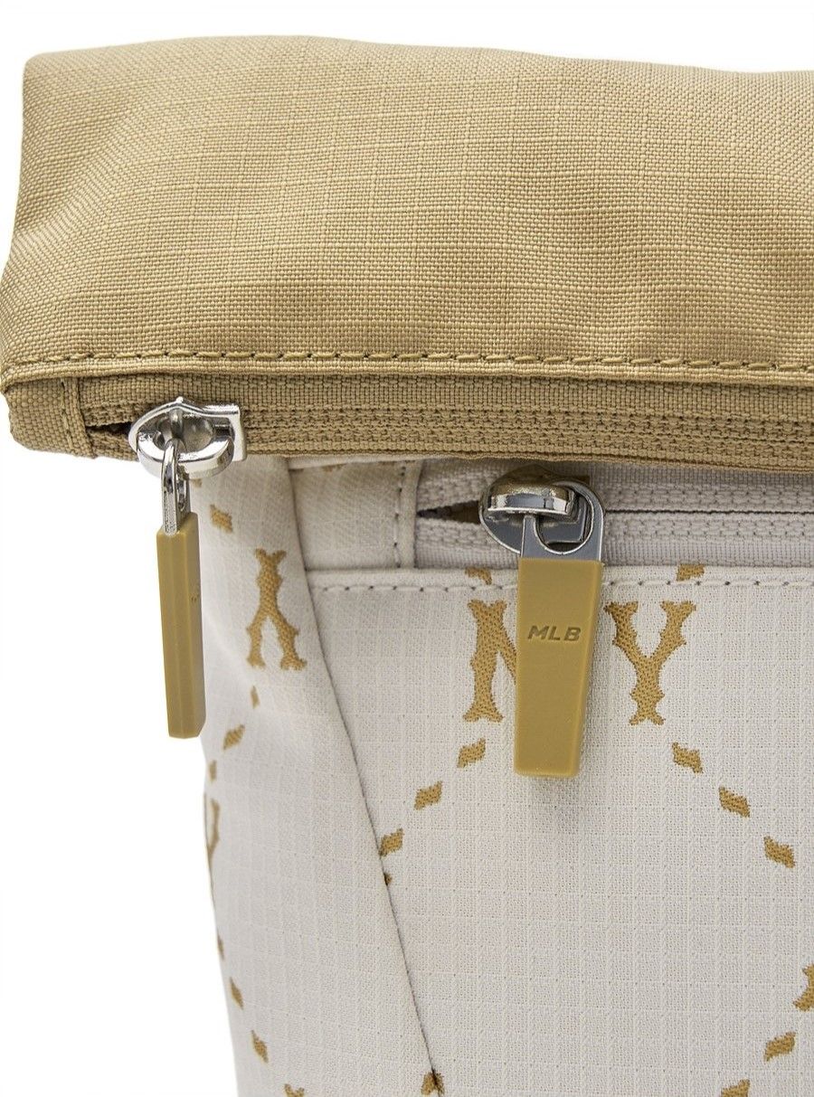 Túi Đeo Chéo MLB Korea - DIA MONOGRAM SPORTIVE CROSS BAG NEW YORK YANKEES - 3ACRM035N-50IVS