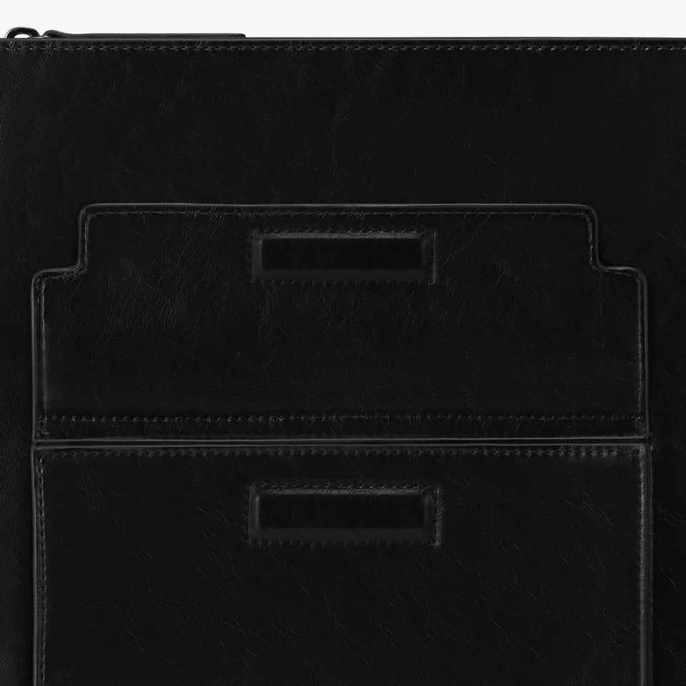 Túi Đeo Chéo Find Kapoor Korea - Marc Flat Bag 24 Black