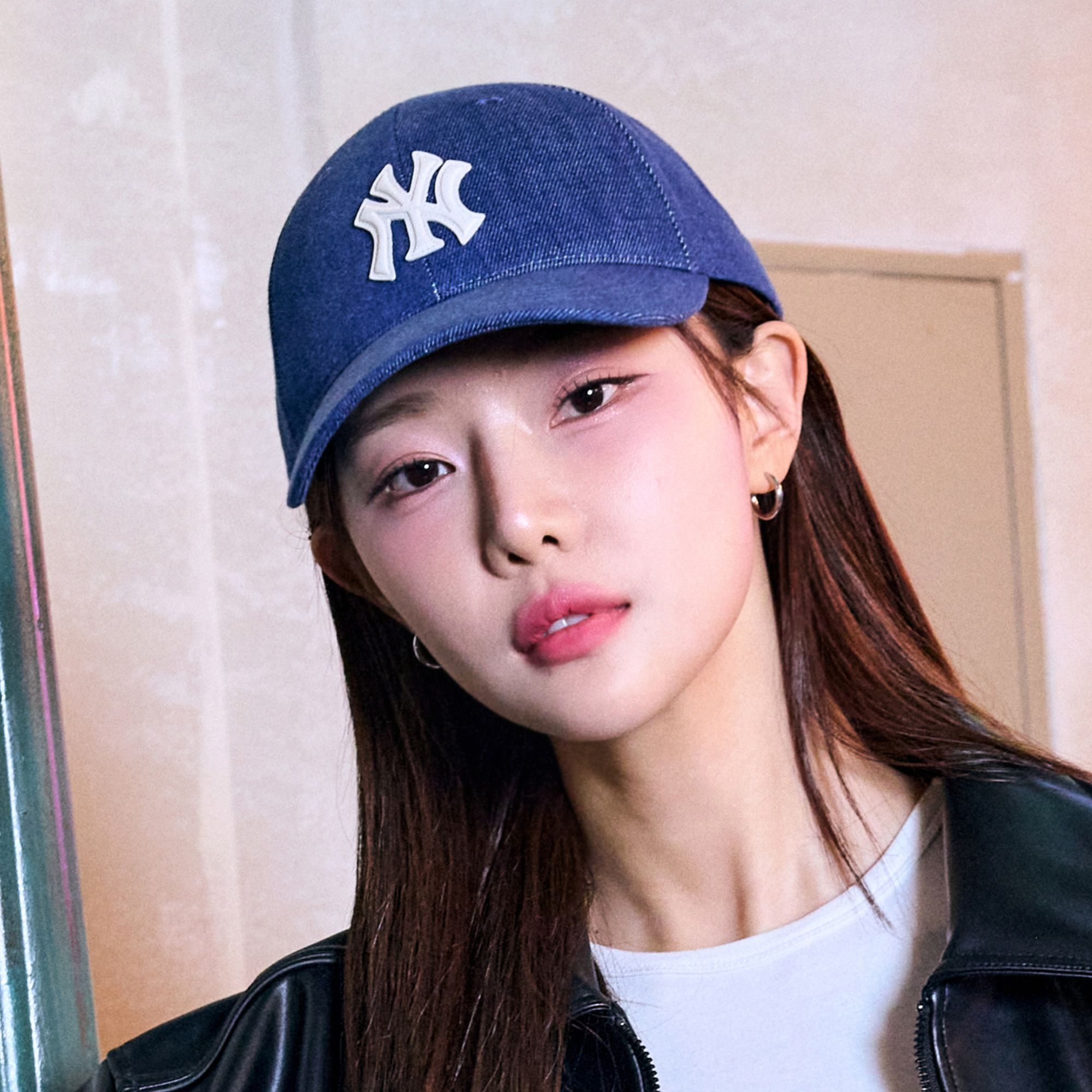 Nón MLB Korea - Denim New Structured Ball Cap New York Yankees - 3ACPD015N-50INS
