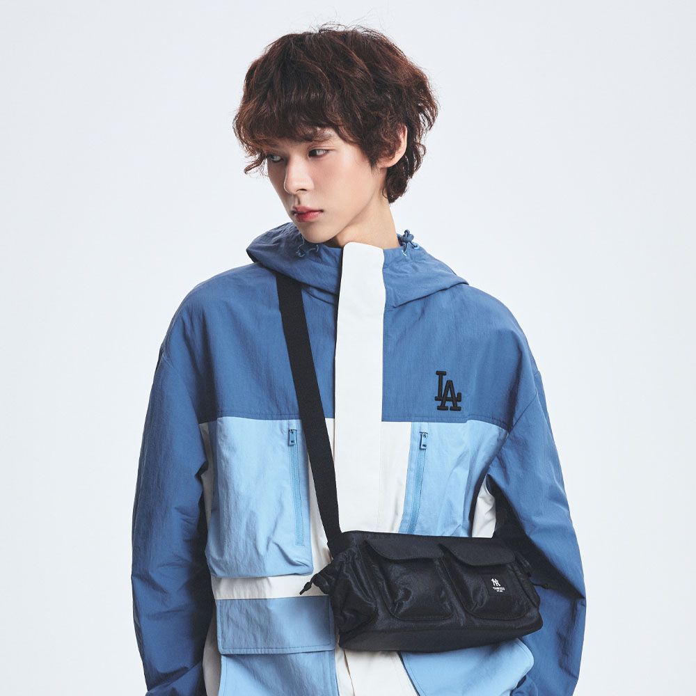 Túi Xách MLB Korea - Basic Gofcore Pocket Crossbody NY Yankees - 3ACRB035N-50BKS