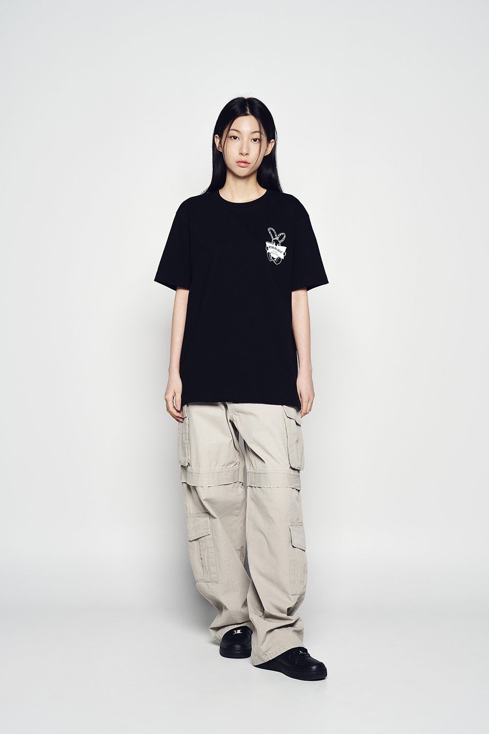 Áo thun ADLV - Acmé de la vie Newspaper Rabbit Short Sleeve T-shirt Black