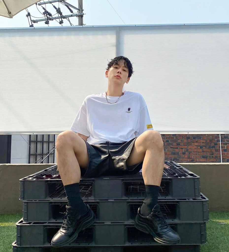 Áo Thun - BEENTRILL - TAPING Logo OverFit Short Sleeve T-shirt / White