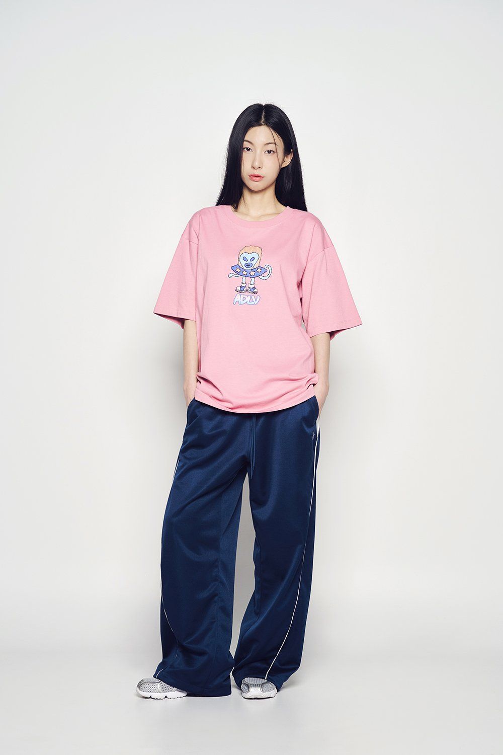 Áo thun ADLV - Acmé de la vie Heart Alien Short Sleeve T-shirt Pink