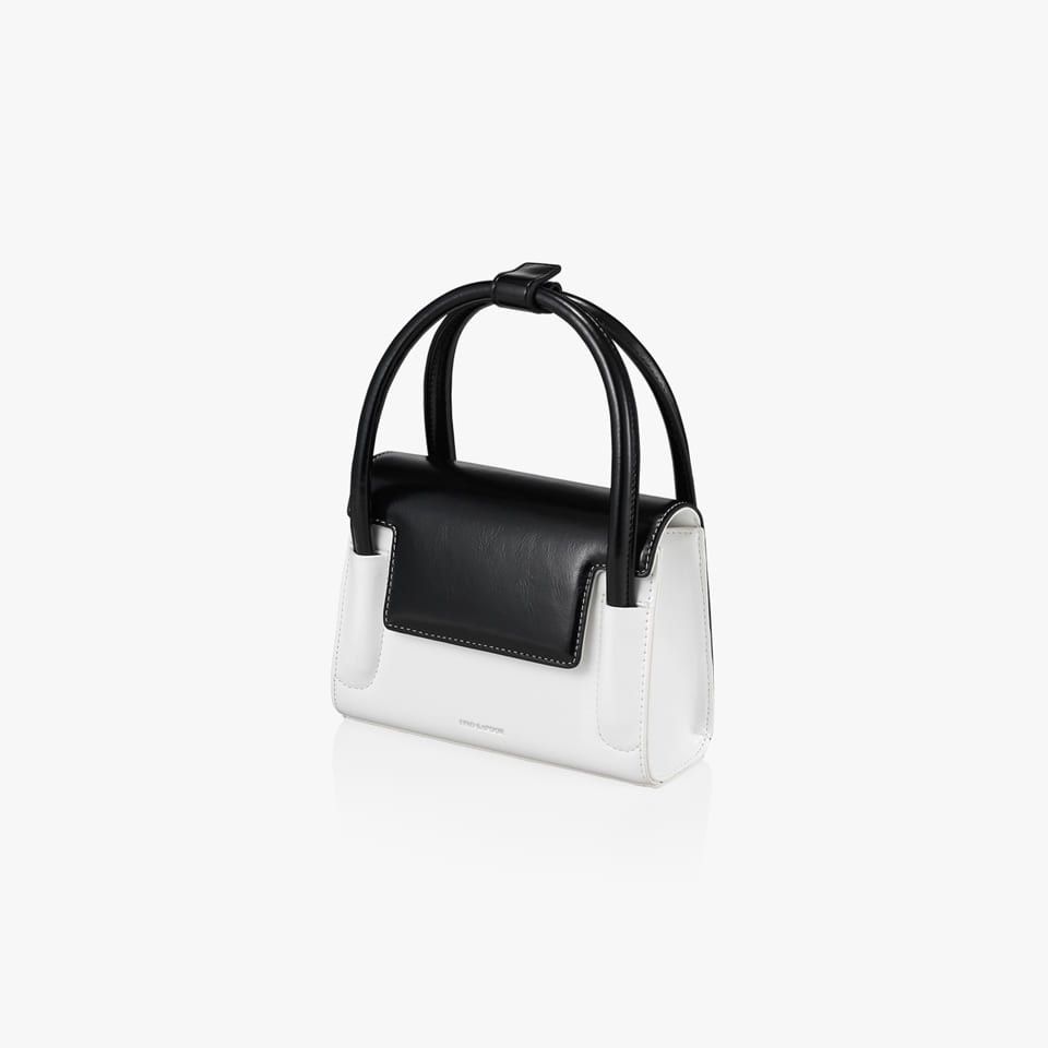 Túi Xách FindKapoor Korea - Marty Bag 18 Crinkled White Black