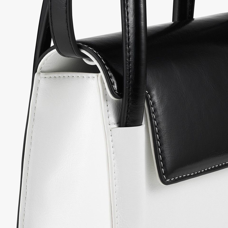 Túi Xách FindKapoor Korea - Marty Bag 18 Crinkled White Black