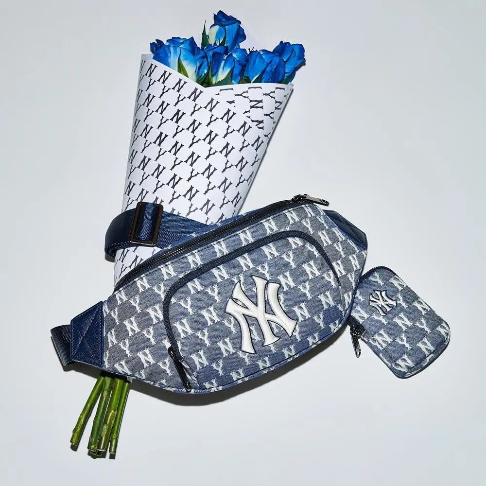 Túi Đeo Chéo MLB - MONOGRAM JACQUARD HIPSACK - 3AHSM061N-50NYS