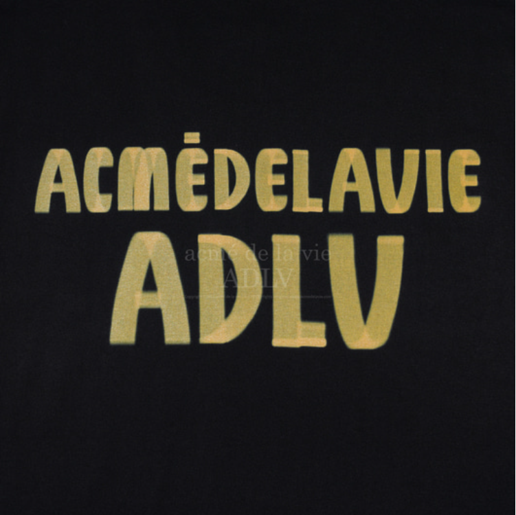 Áo thun - Acmé de la vie - ADLV MARKER BASIC LOGO SLEEVE T-SHIRT - BLACK / YELLOW