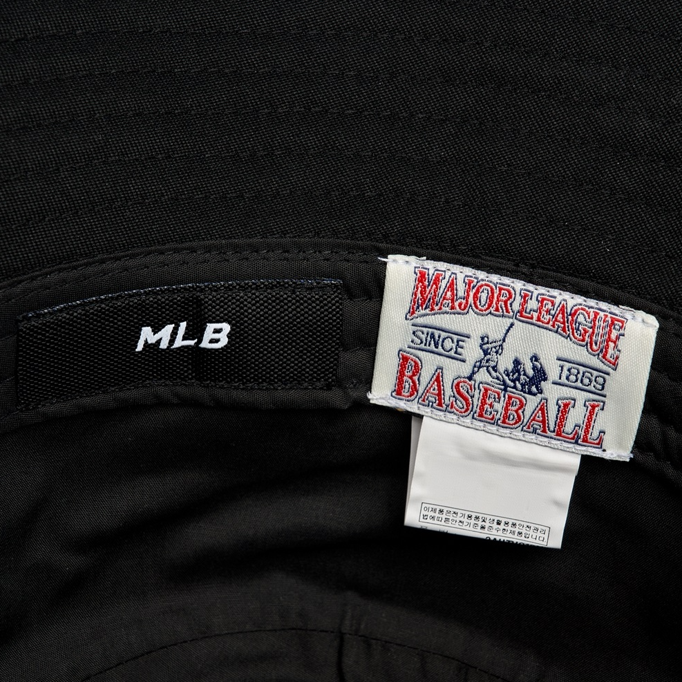 Nón Bucket MLB - Varsity Lettering Bucket Hat New York Yankees Black - 3AHTV013N-50BKS