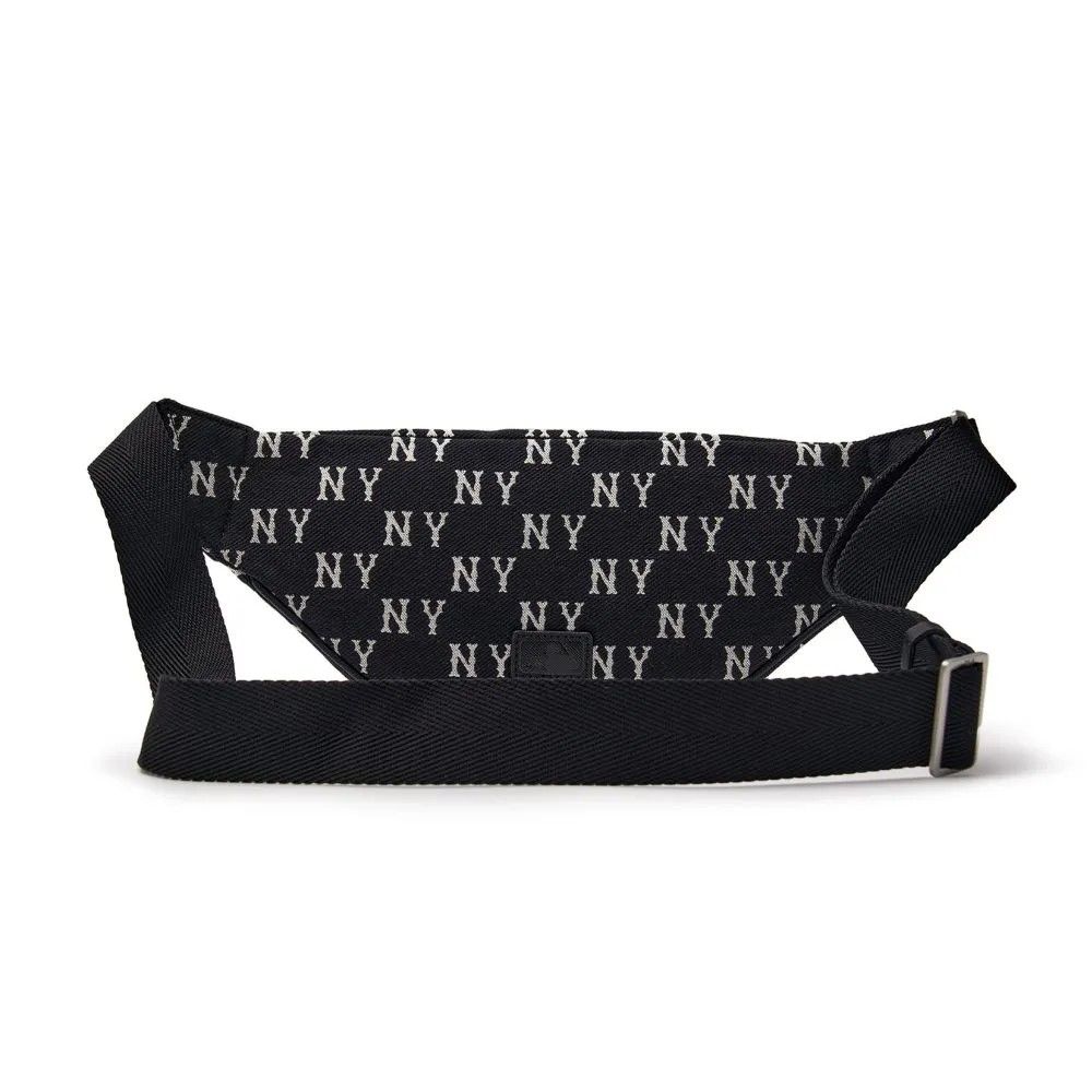 Túi Đeo Chéo MLB - Classic Mono Jacquard Hip Sack NY Yankees Black - 3AHSM014N-50BKS