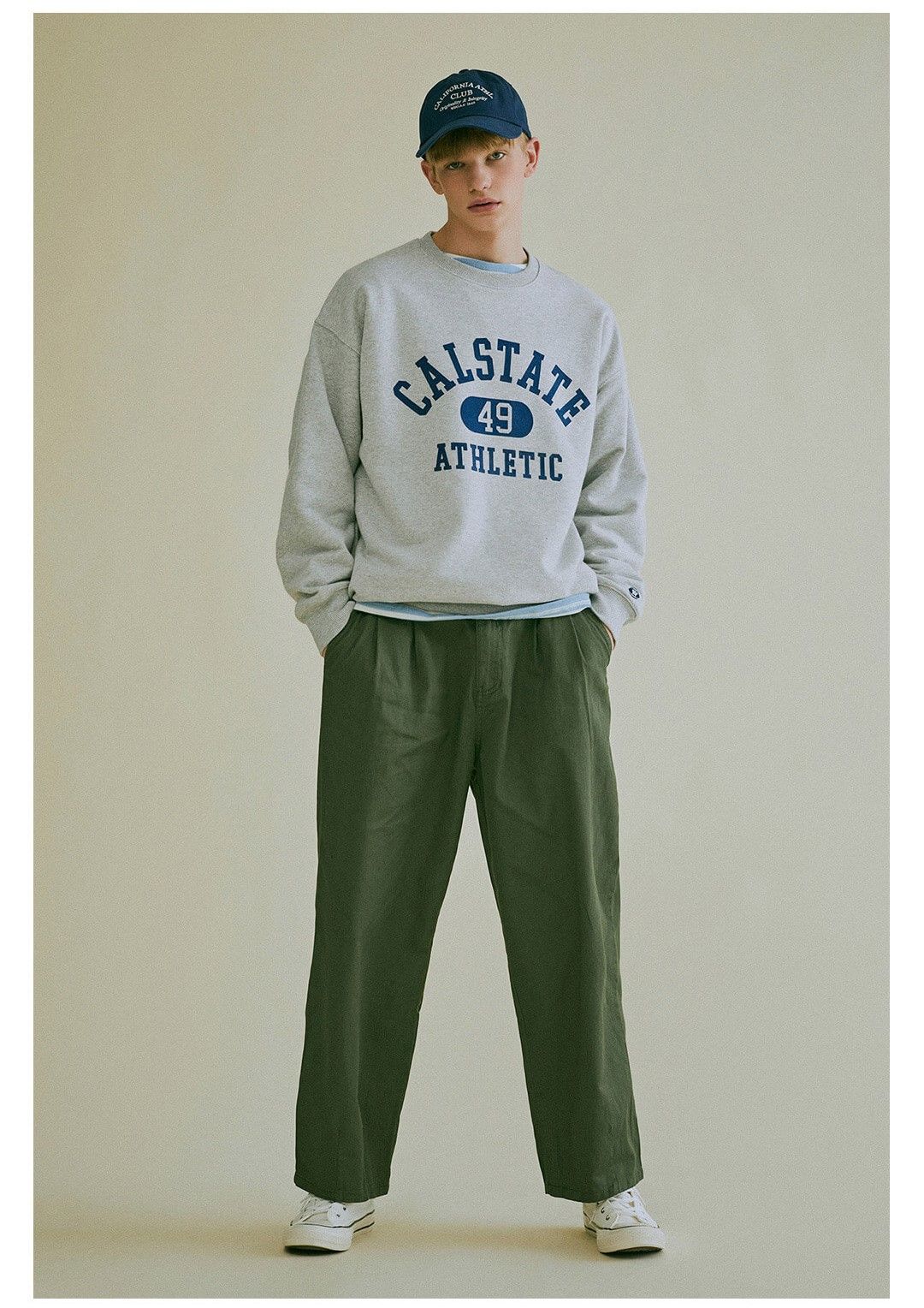 Áo Sweater WHOAU - Campus Big Letter Man to Man - WHMWC2391U