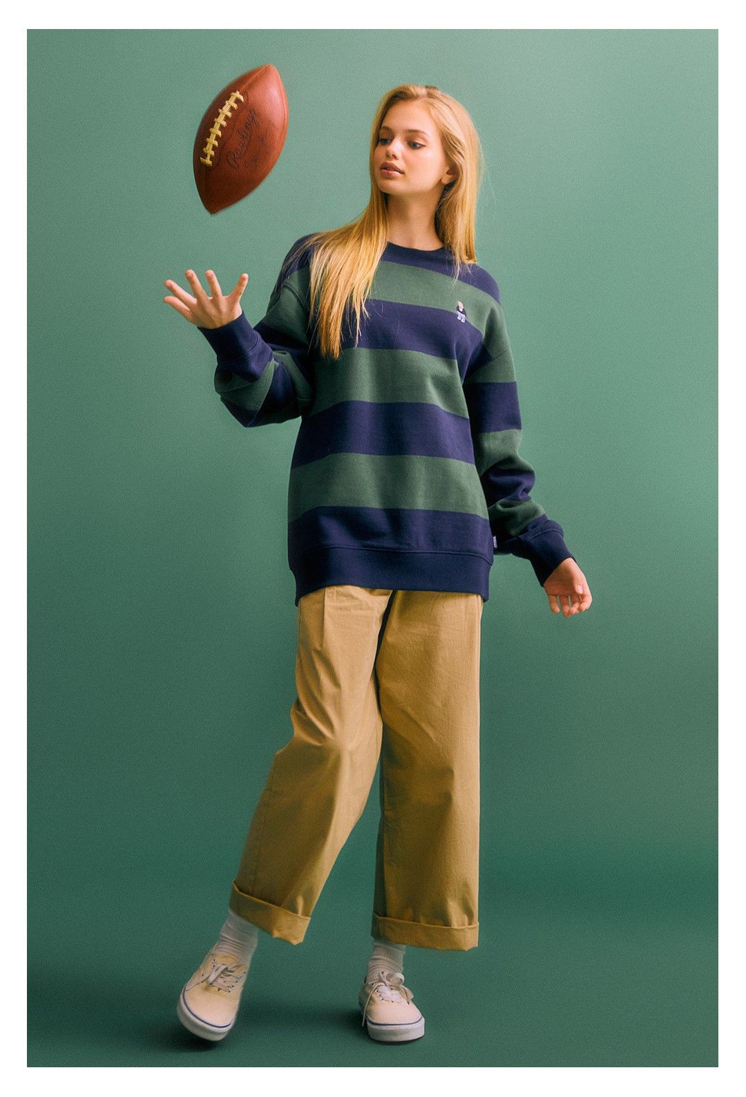  Áo Sweater WHO.A.U - Striped Steve Sweatshirt - WHMWC4931U 