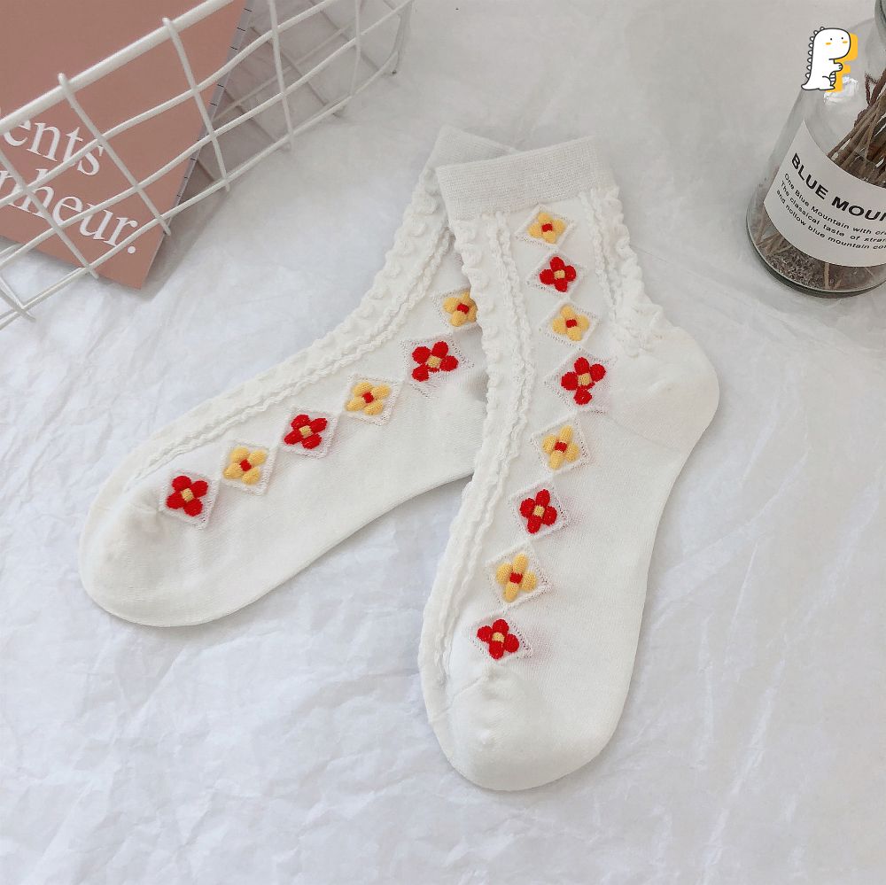 Tất vớ cổ trung họa tiết nổi dải hoa