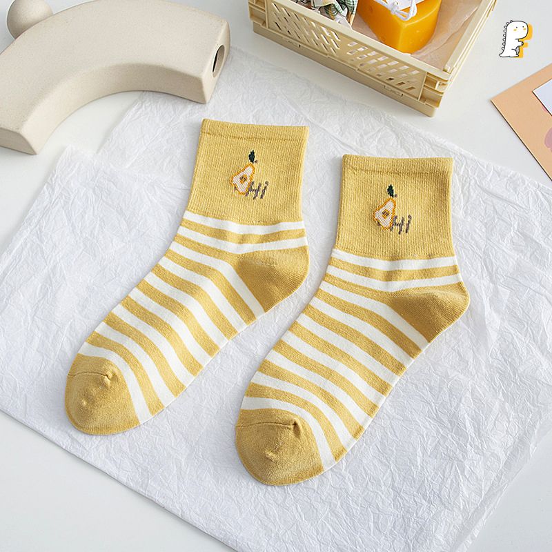 Tất vớ cổ trung Họa tiết tone vàng