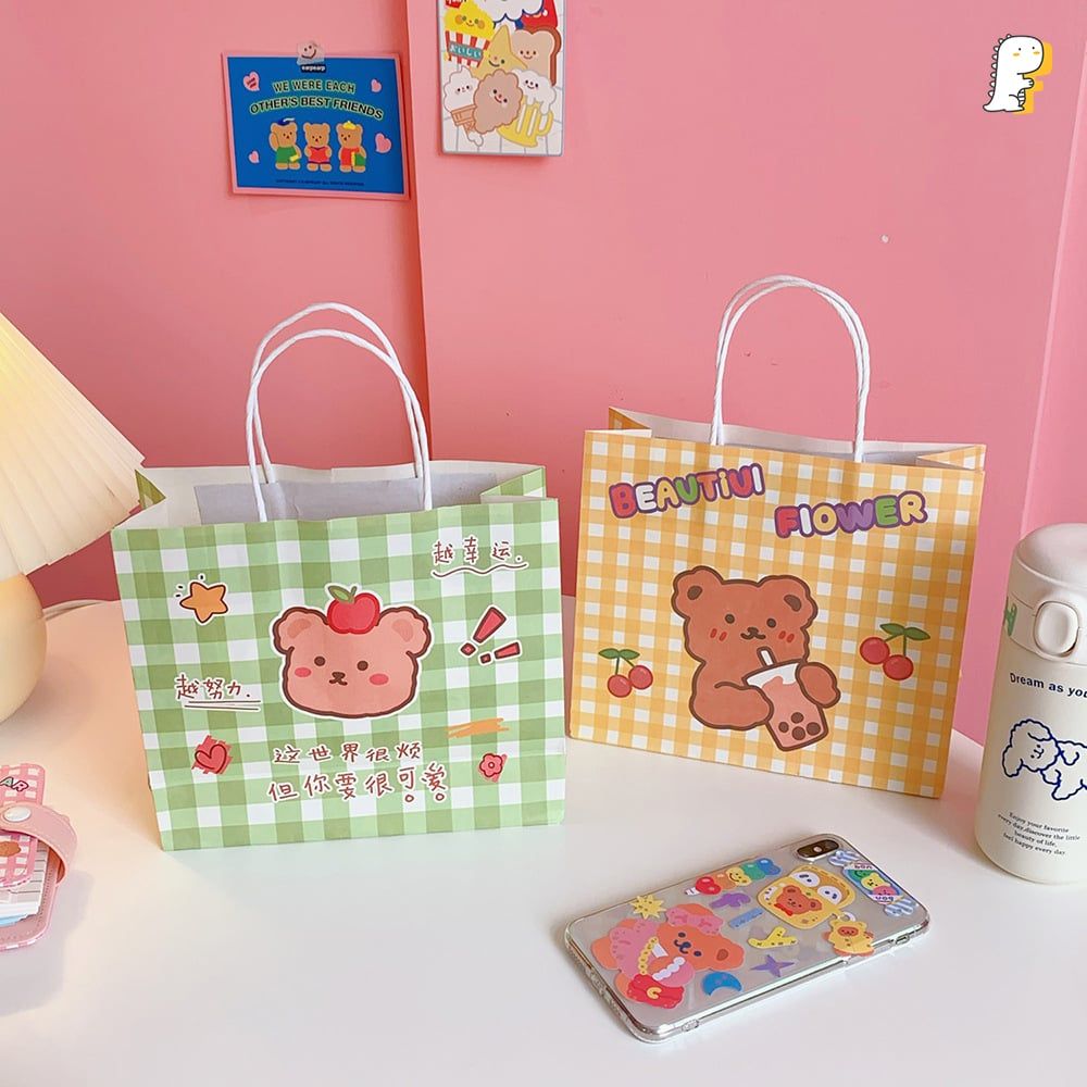 Túi giấy nền kẻ caro Korea