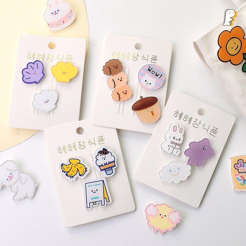Set 3 ghim cài Hoạt hình