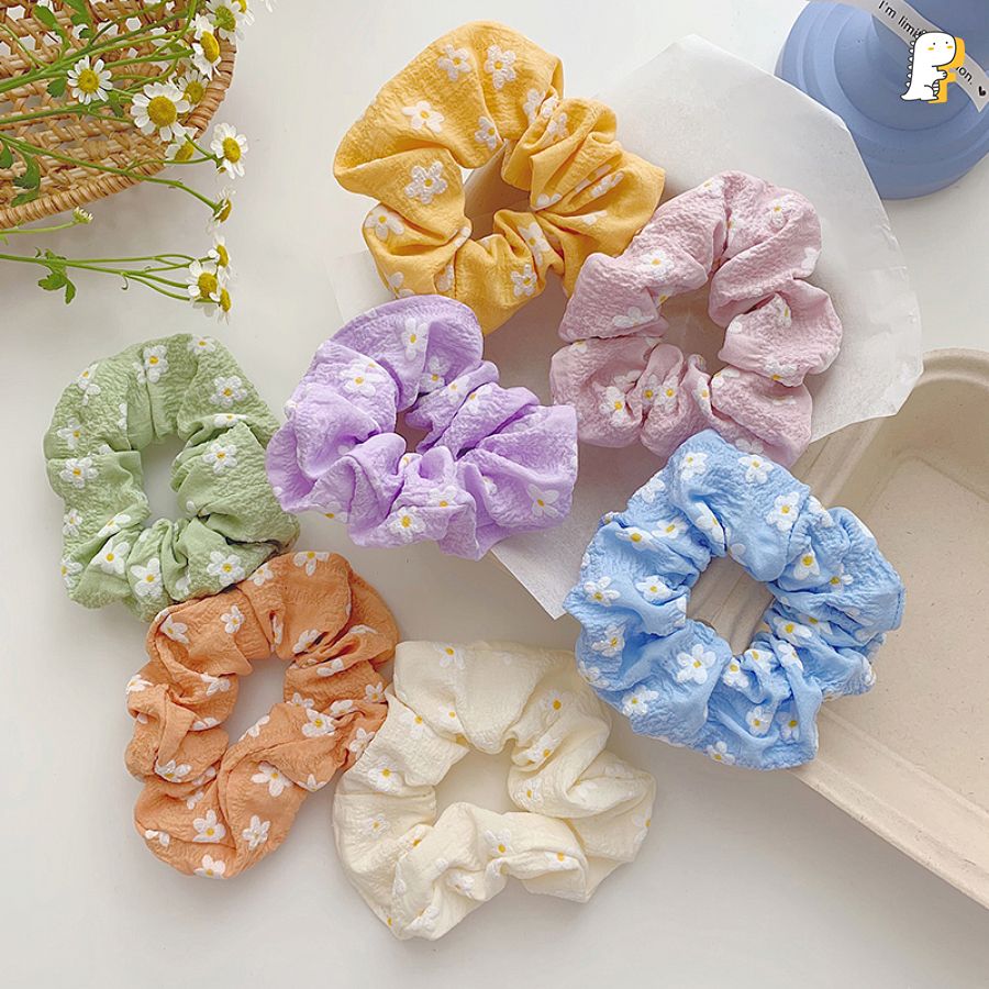 Scrunchies thun cột vải cotton in hoa trắng