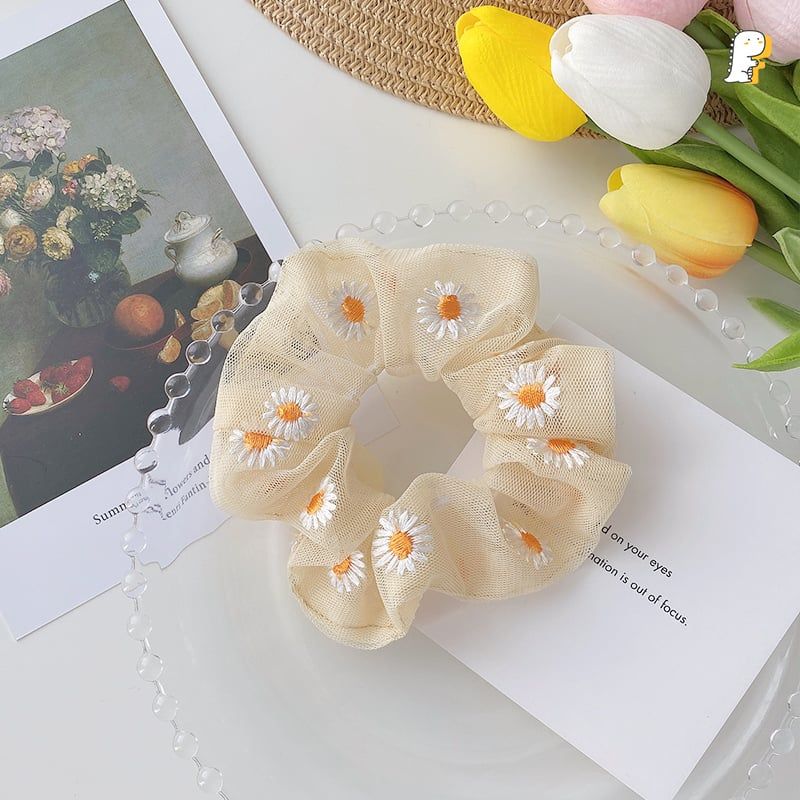 Scrunchies thun cột vải lưới thêu hoa cúc nhụy vàng