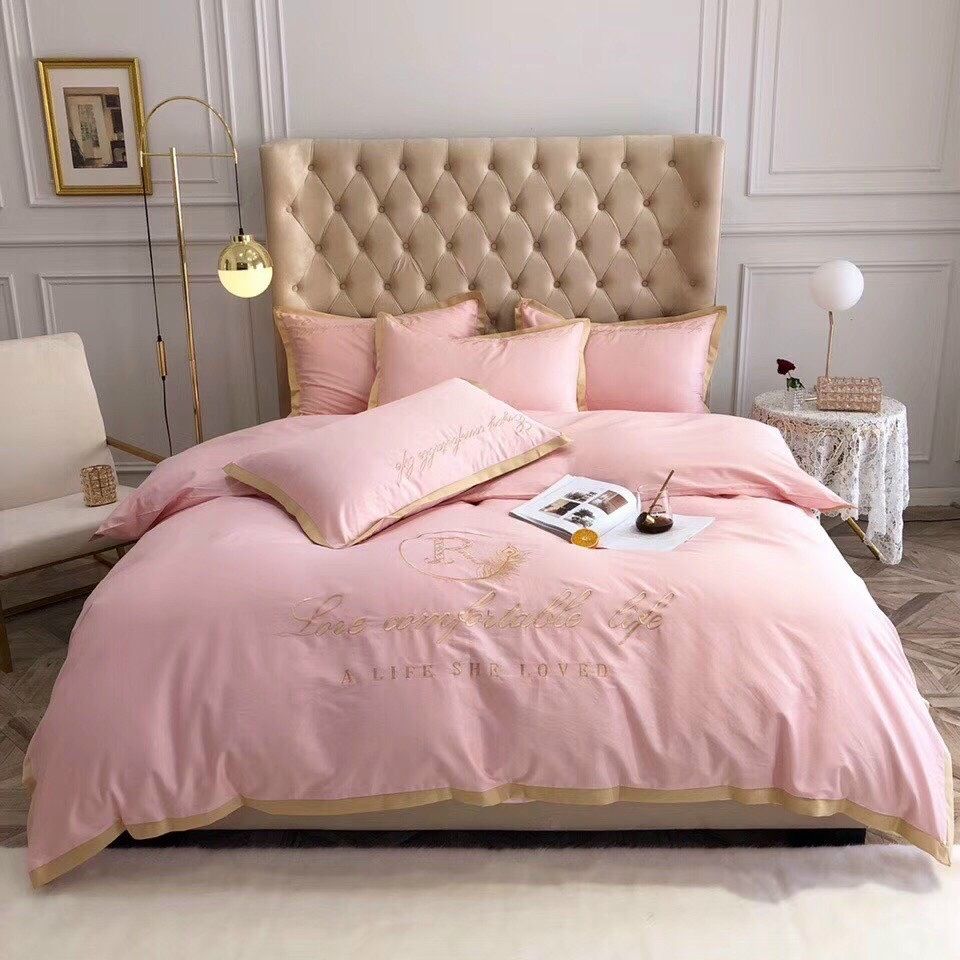Set Chăn Ga Lụa Thêu Lông Vũ Love Comfort 4M
