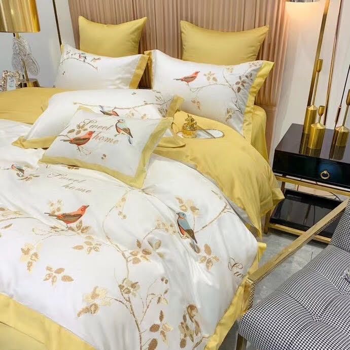 Set Chăn Ga Lụa chim én vàng 7 Món