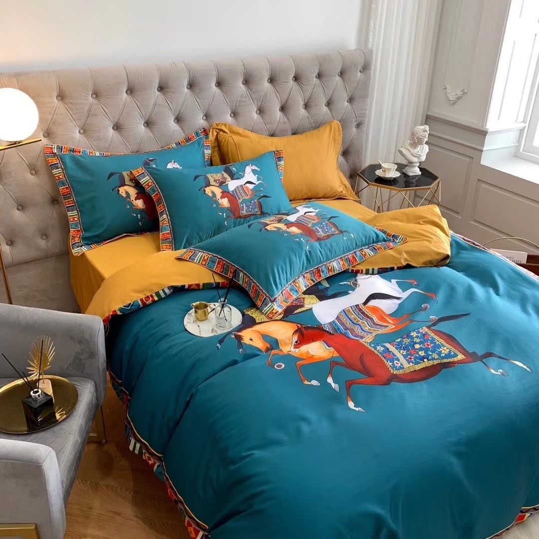 Set chăn ga lụa ngựa HM 60s