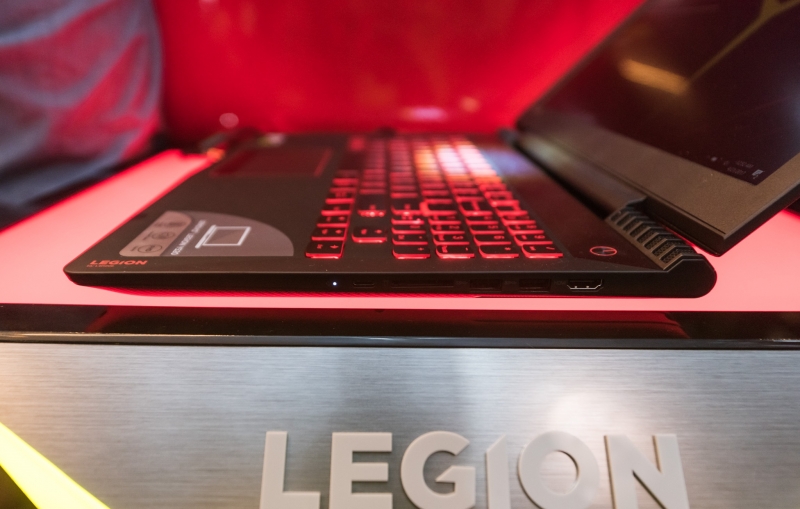 Lenovo Legion Y520-Y720 Huyền thoại bắt đầu (8)