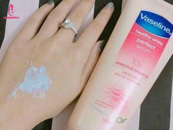 Kem dưỡng thể Vaseline 10X  Healthy White Perfect Serum