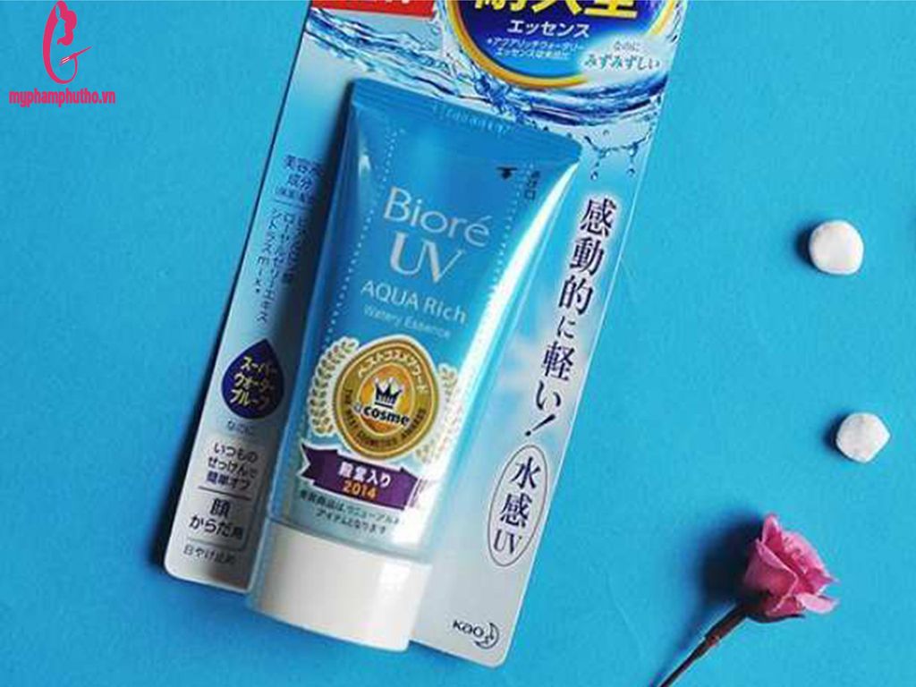 Kem chống nắng Biore UV Aqua Rich Watery Essence SPF 50+/ PA+++