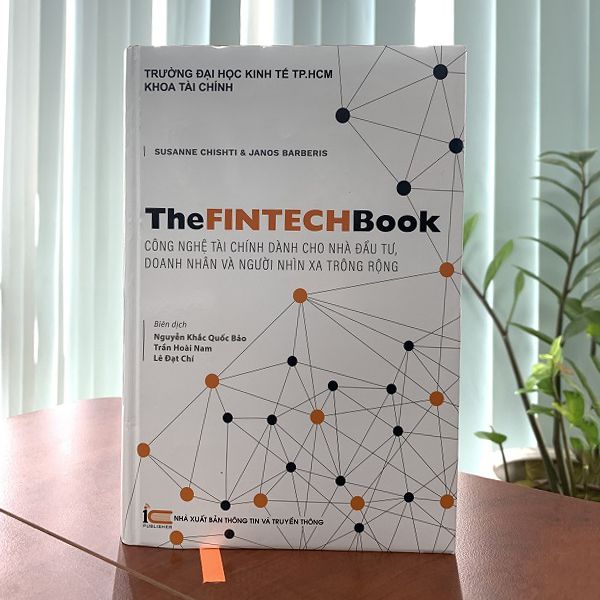  The FinTech Book 