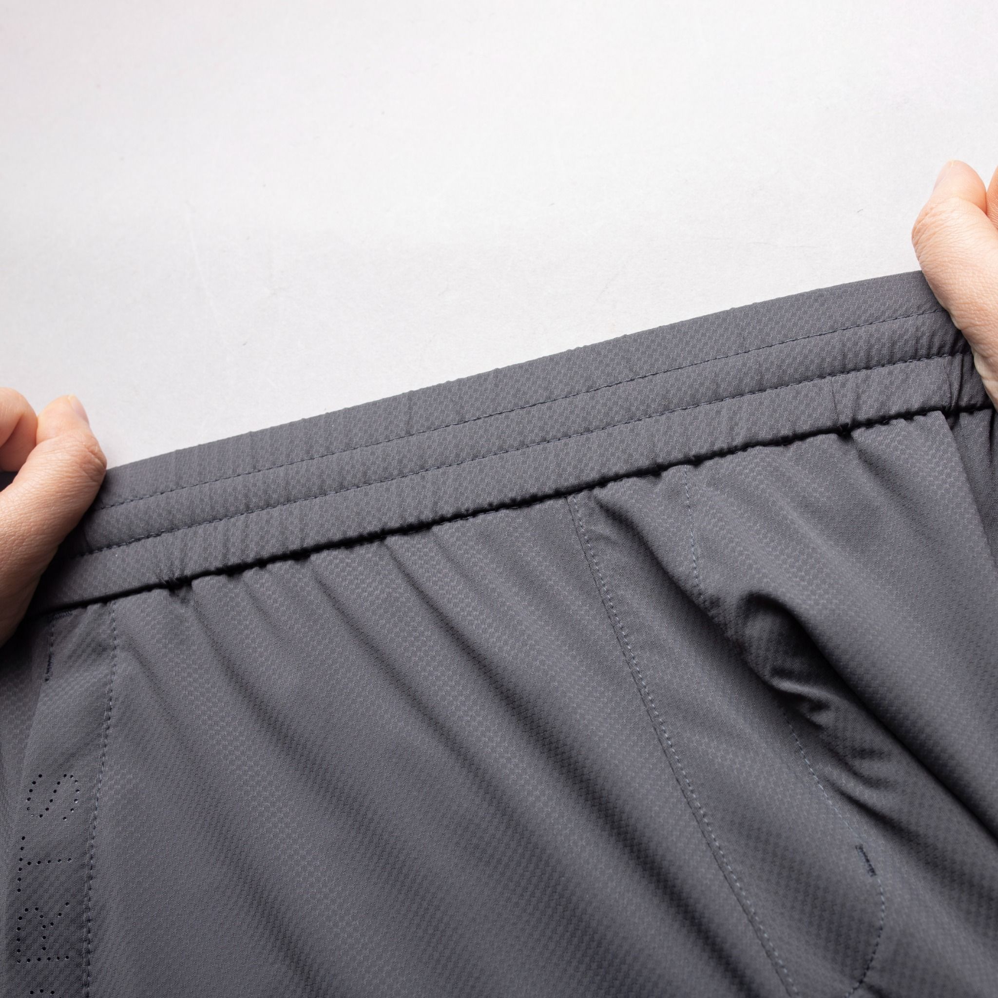 Quần short thể thao nam Fasvin HL24620 chất liệu cao cấp mềm mịn, không nhăn co giãn thoải mái