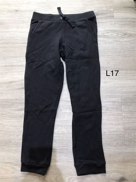 Jogger đen - L17