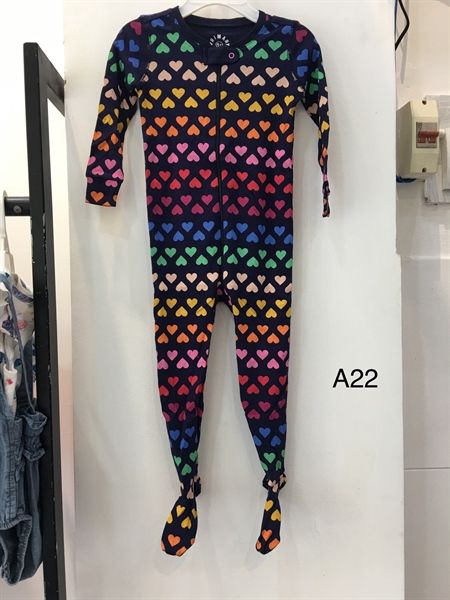 Body vớ tim bảy sắc - A22